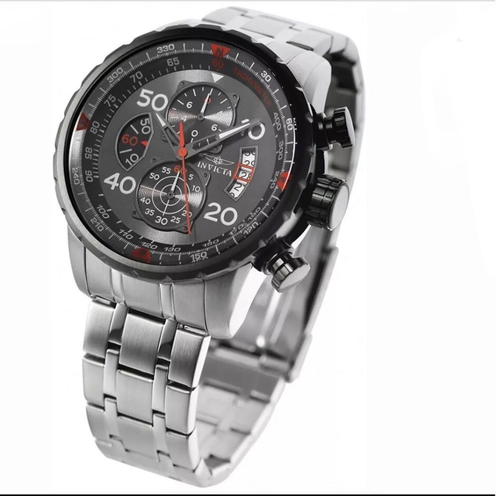 Invicta 17204 Men's Aviator Chronograph Watch